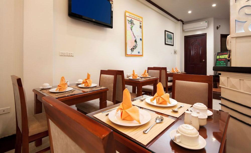 Hanoi Golden Moon Hotel & Travel Экстерьер фото