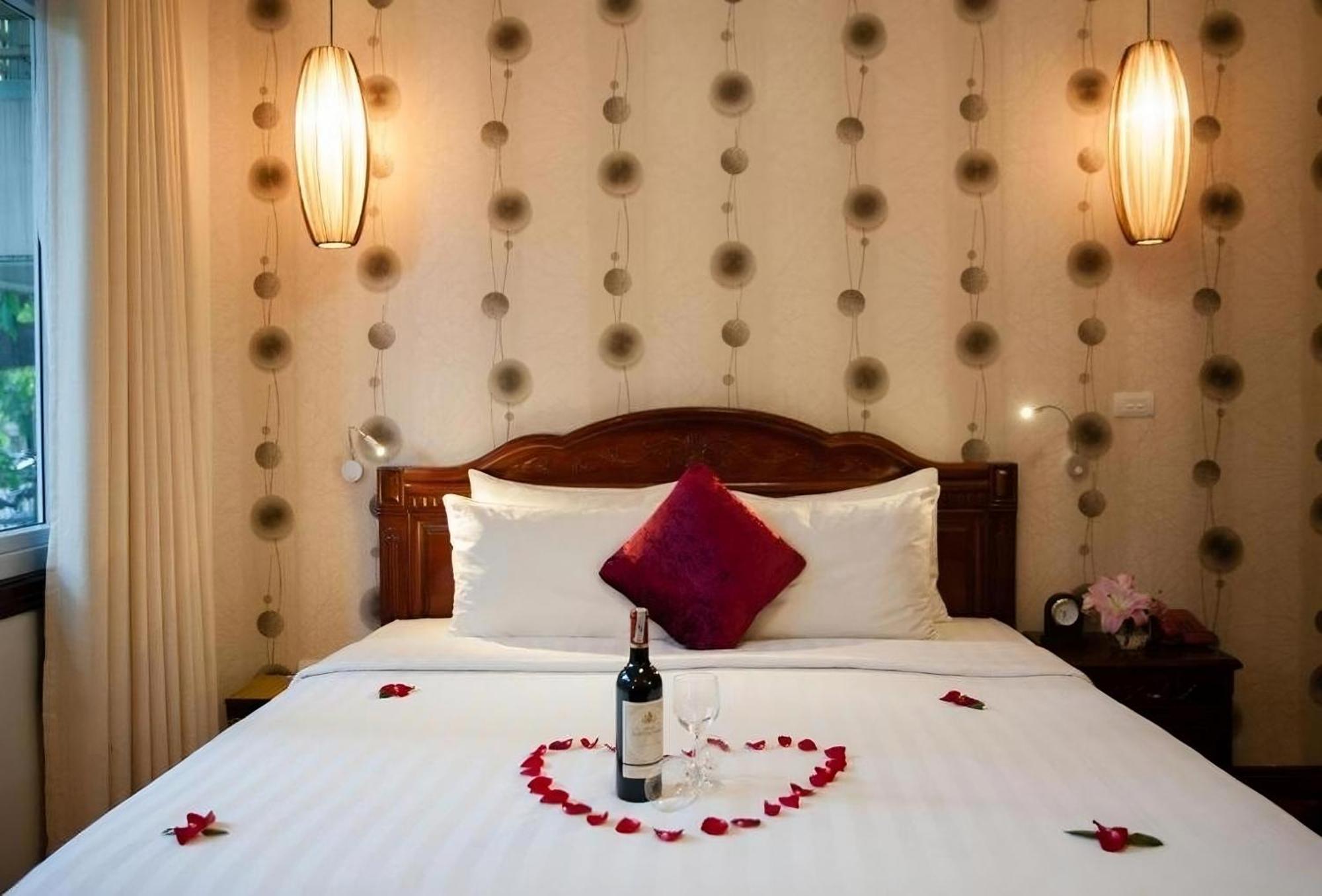 Hanoi Golden Moon Hotel & Travel Экстерьер фото
