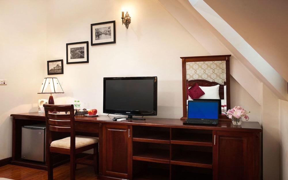 Hanoi Golden Moon Hotel & Travel Экстерьер фото